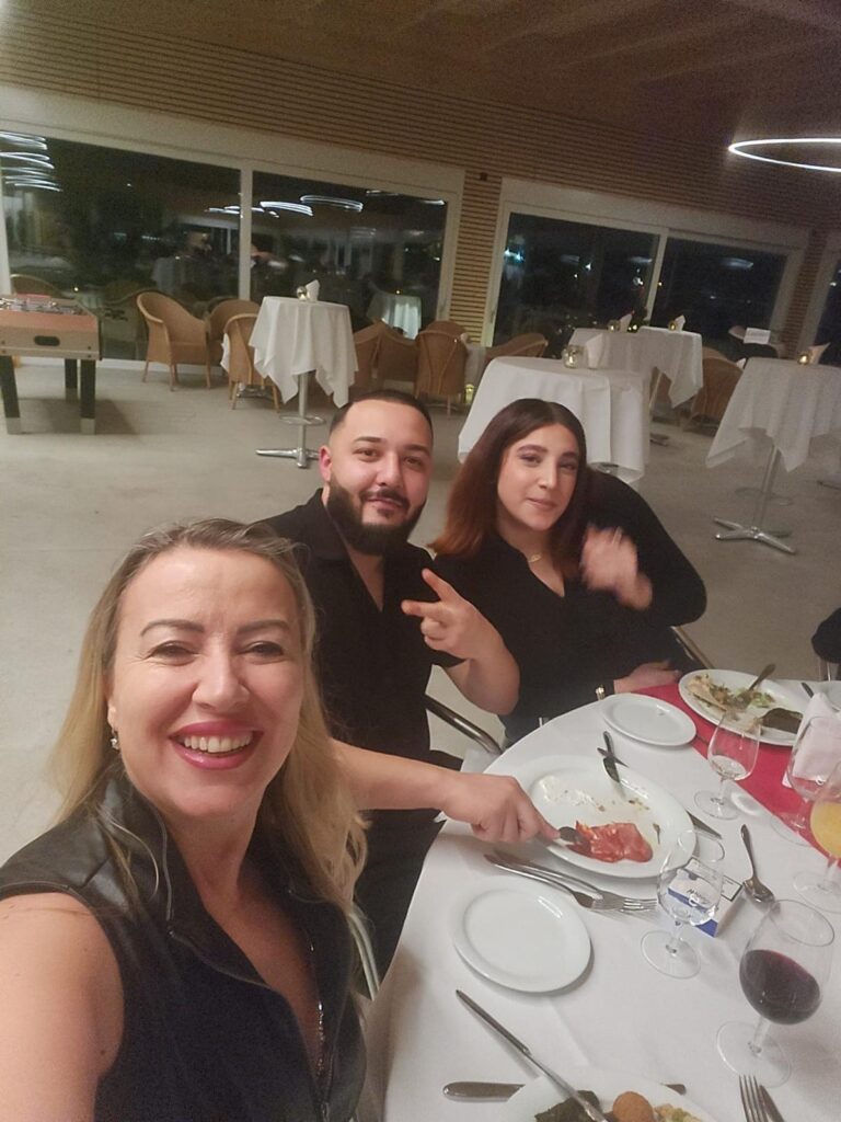 Psikolog Ayca Küpcüglu